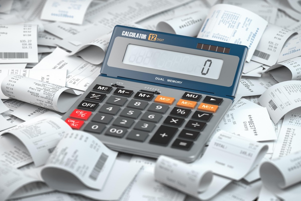 finance-8206242_1280