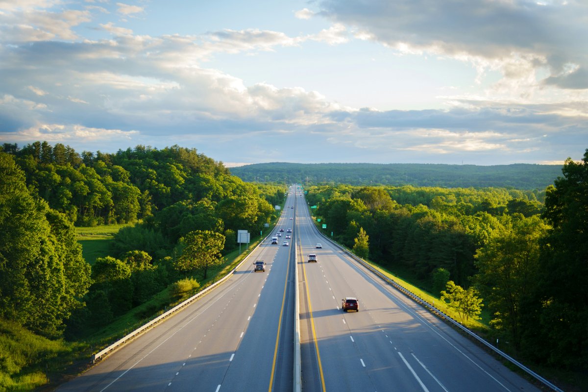 sawyer-bergeron-Vv4Iju41VM8-unsplash