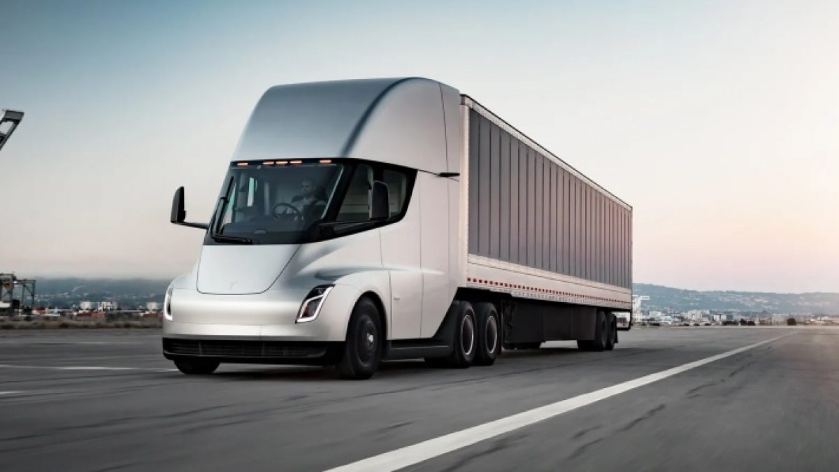 Pros and Cons of Battery-Electric Trucks | Mission Financial Services  Mission Financial