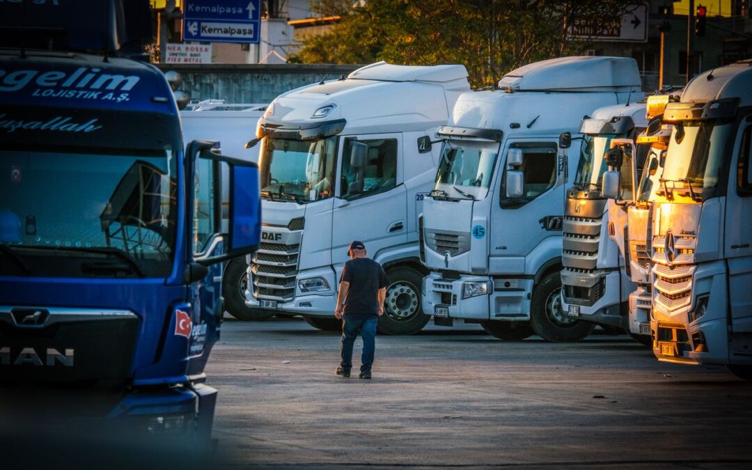 How to Get a Used Commercial Vehicle Loan (Even With Bad Credit)