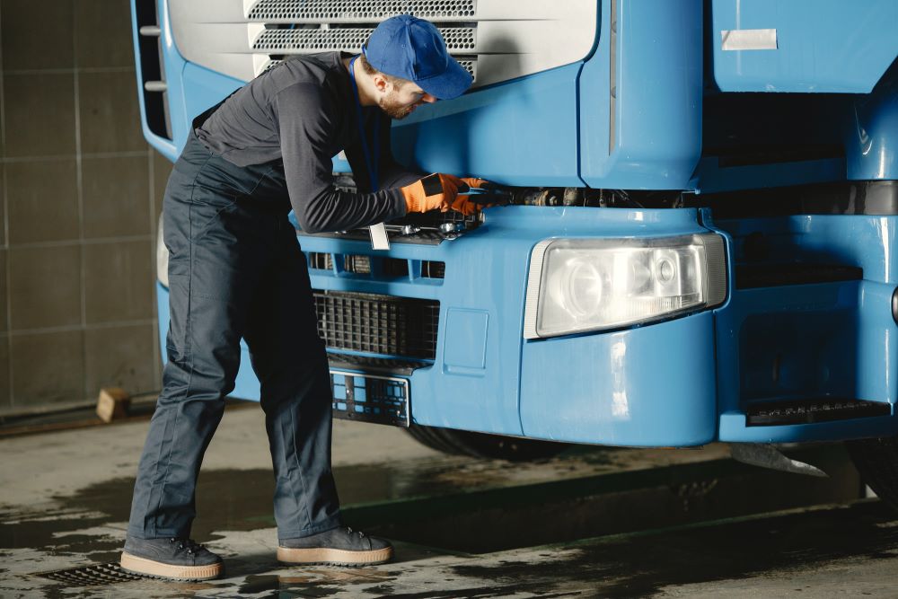 truck mechanic