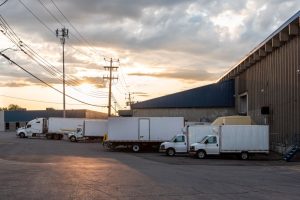 Box Truck vs Semi Truck Business