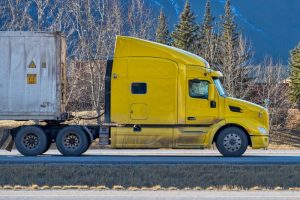 Crucial Warning Signs: Is Your Semi Truck's Kingpin About to Fail?