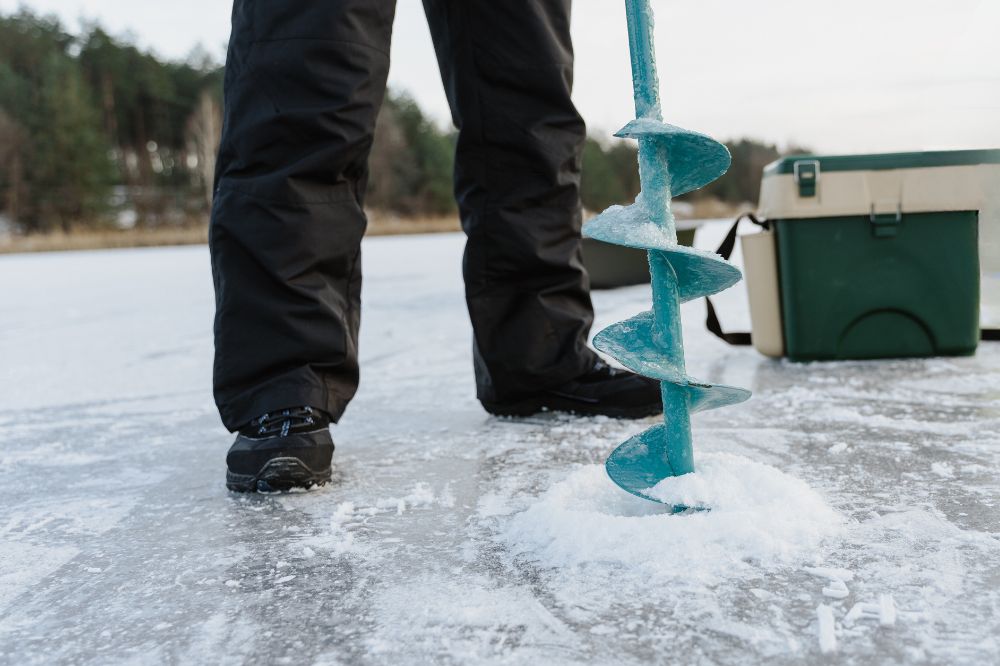 measuring ice