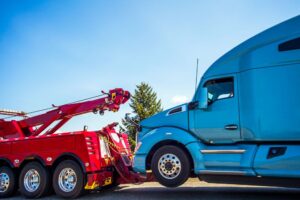 semi truck towing